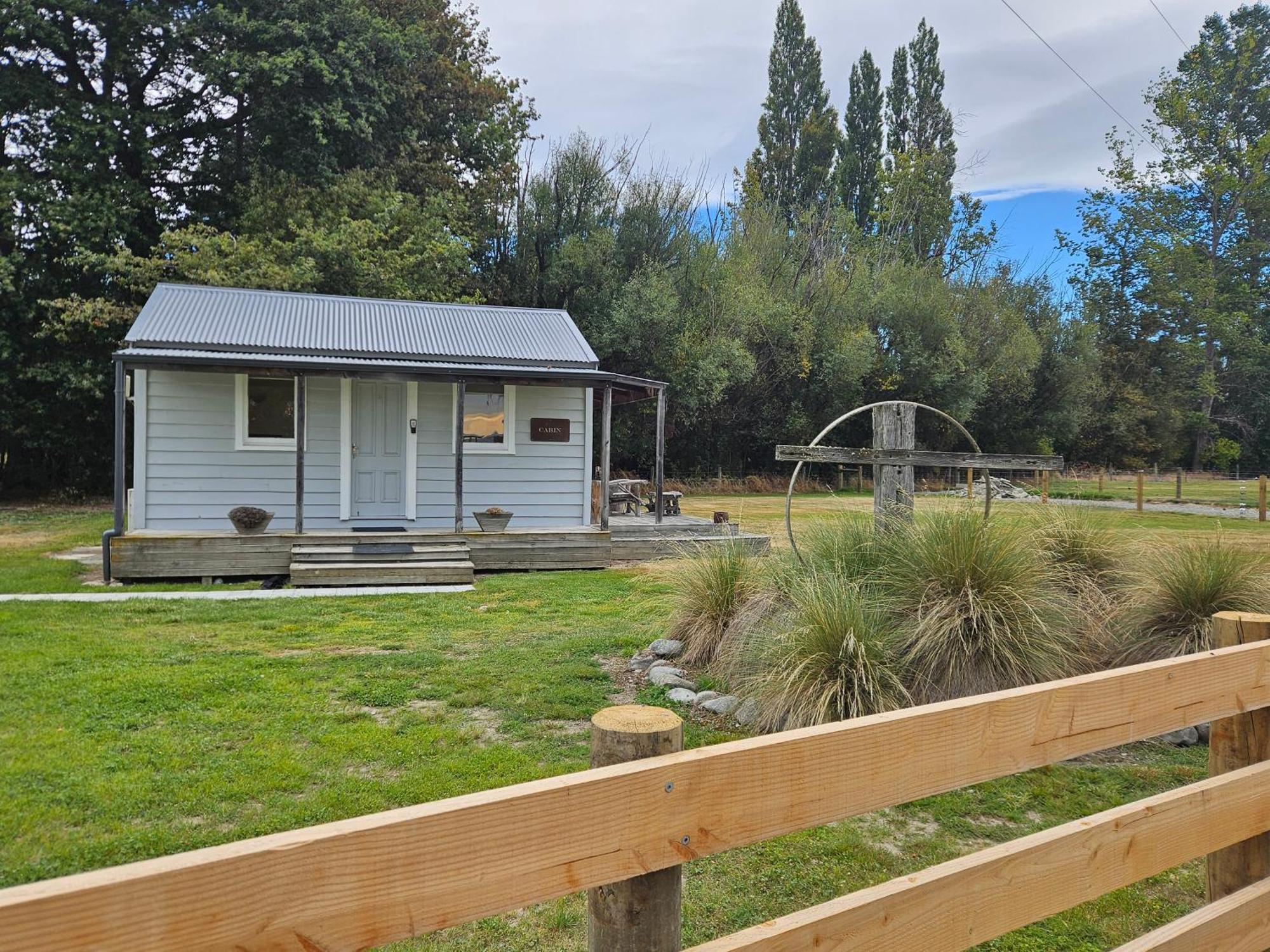 The Cabin, Omahau Downs Twizel Ngoại thất bức ảnh